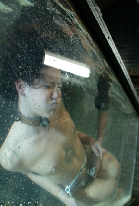 Water Bondage featuring Jandi Lin Porn XXX